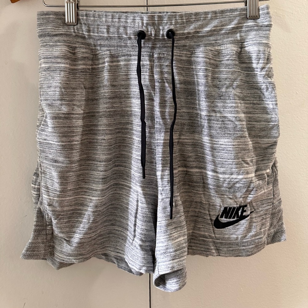 Nike gray cotton shorts